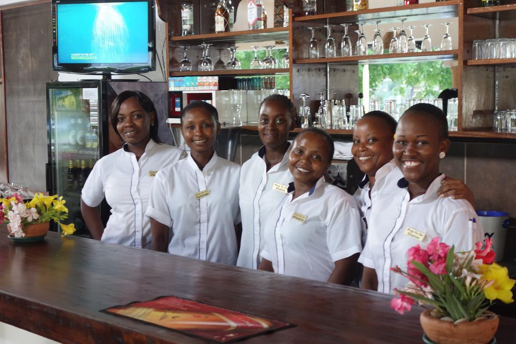 Morning Star Diani Aparthotel Diani Beach Bagian luar foto