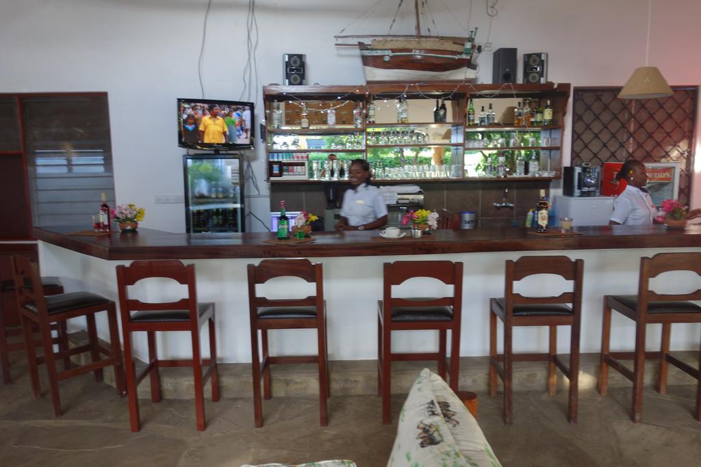 Morning Star Diani Aparthotel Diani Beach Bagian luar foto