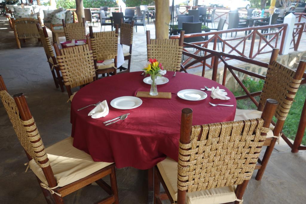 Morning Star Diani Aparthotel Diani Beach Bagian luar foto