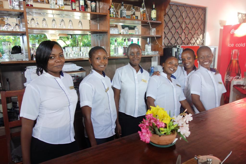 Morning Star Diani Aparthotel Diani Beach Bagian luar foto
