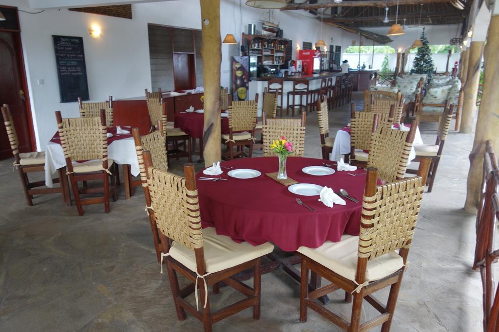 Morning Star Diani Aparthotel Diani Beach Bagian luar foto